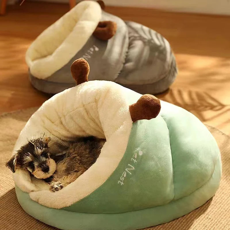 Cozy Coral Fleece Pet Bed – Perfect for Small Dogs and Cats